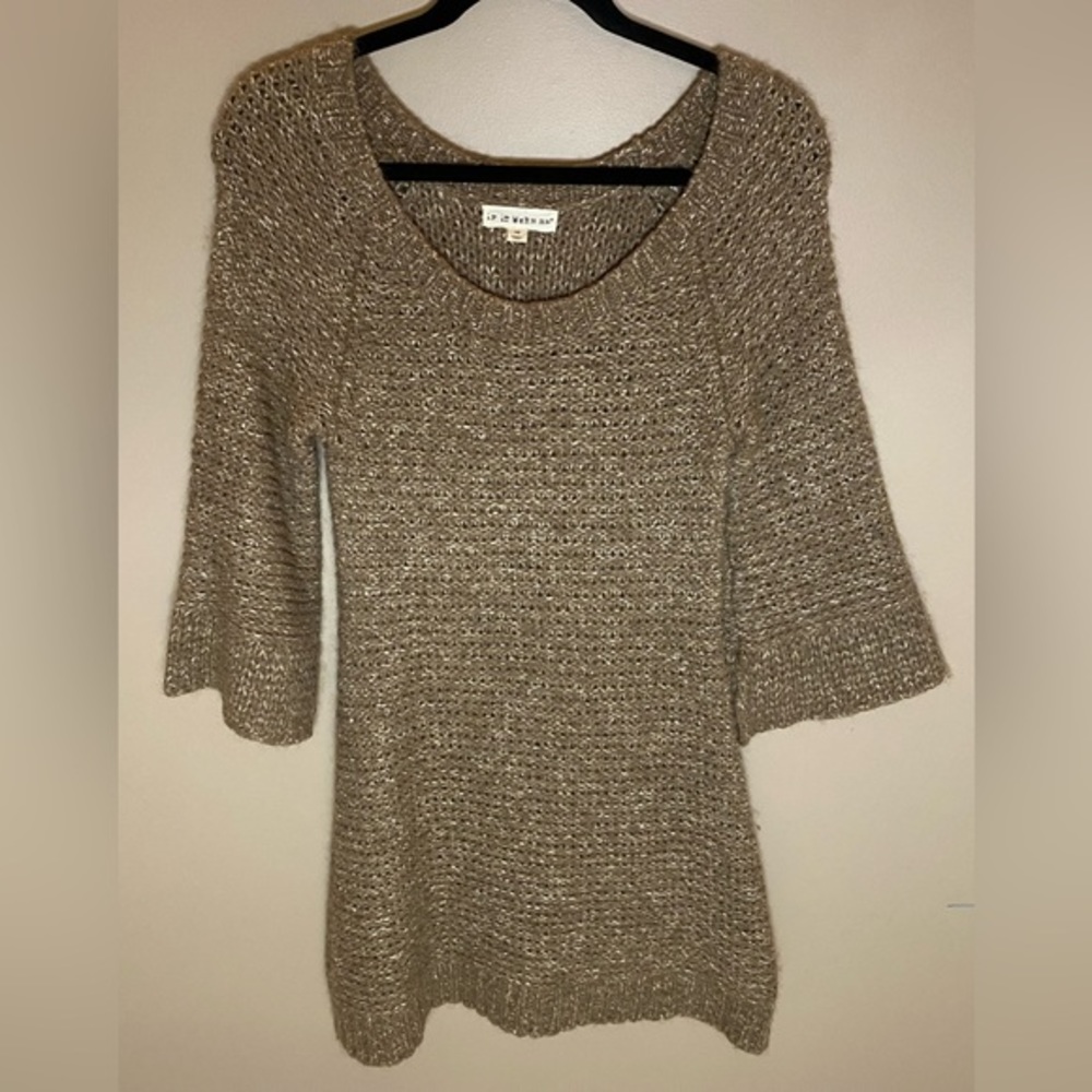 If it Were Me sweater M - USED GREAT CONDITION